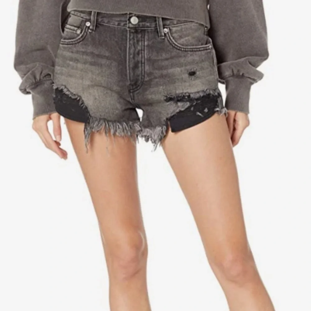 [Free People] Black Washed Frayed Distressed Jean Shorts Sexy Rodeo Size 29 - Picture 2 of 7